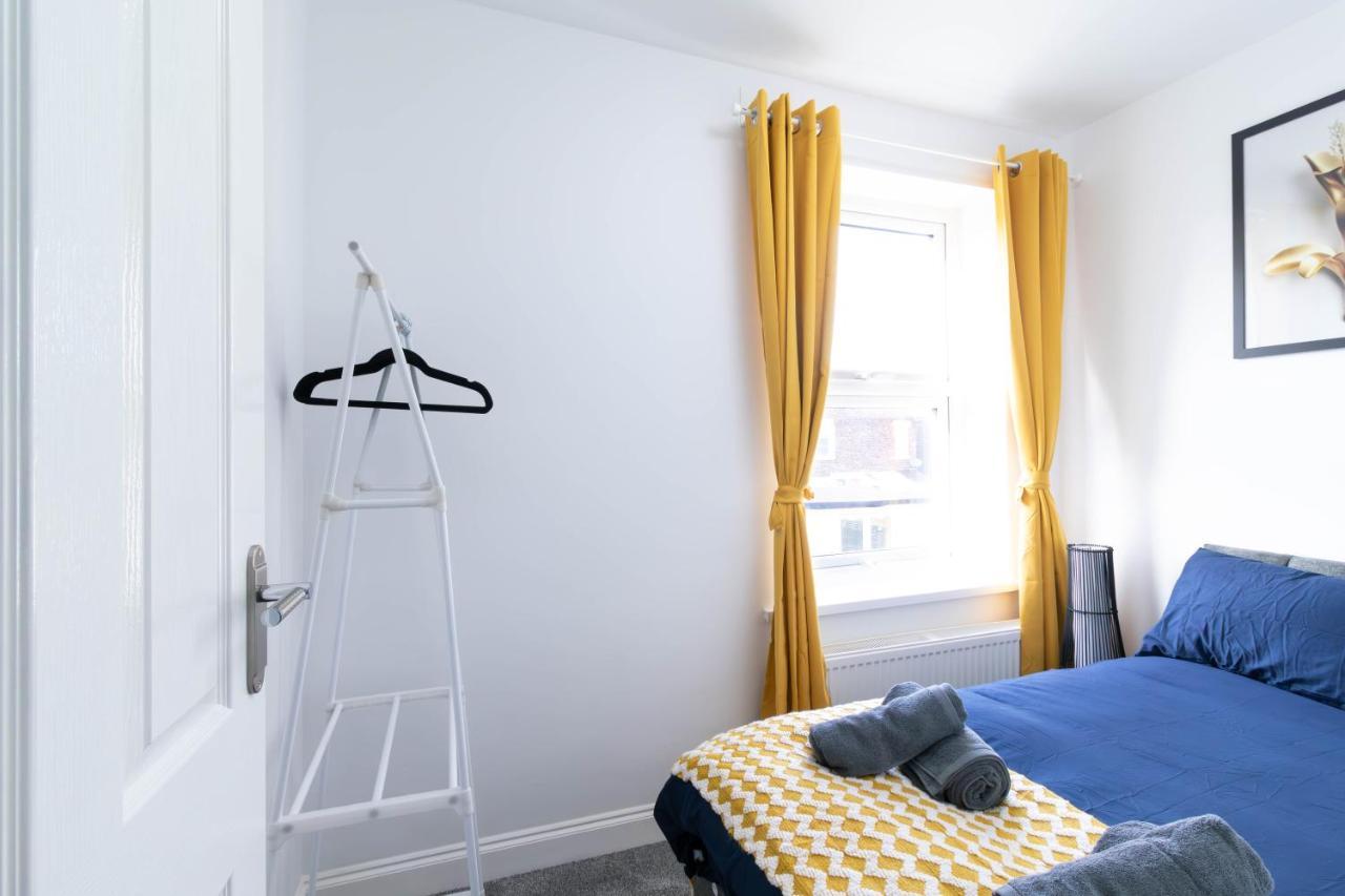 Open Mind Property - 6 Luxury Bedrooms With Free Parking Portsmouth Exterior foto